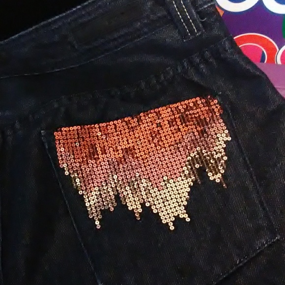 New  Express goergous sequence jean skirt - Picture 8 of 8